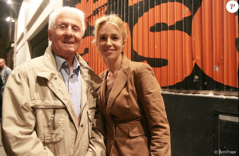 Films Et Séries Tv Avec Anne-charlotte Pontabry EXCLUSIF - CLEMENT MICHU ET ANNE CHARLOTTE PONTABRY - TOURNAGE DE L