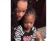 Rihanna, dingue de la petite Majesty, lui apprend à se faire les ongles...