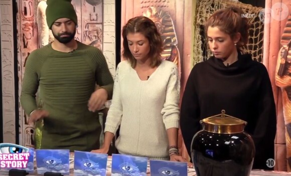 - "Secret Story 10" sur NT1, le 24 octobre 2016.