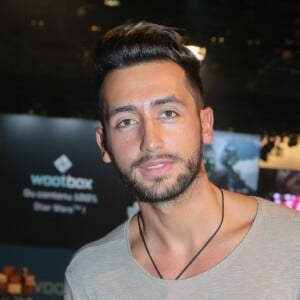 Eddy Papeoo (Friends Trip) à l'ouverture, en avant-première, du "Paris Games Week" au Parc des Exposition de la porte de Versailles, à Paris, le 26 octobre 2016.