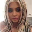 Kylie Jenner déguisée en Christina Aguilera à l'époque du clip Dirty pour Halloween. Photo publiée sur Snapchat le 29 octobre 2016