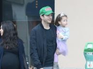 Mila Kunis enceinte: Gros baby bump pour une sortie avec Ashton Kutcher et Wyatt
