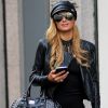Paris Hilton fait du shopping lors de la Fashion Week de Milan, Italie, le 22 septembre 2016.