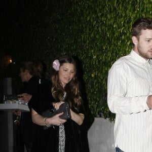 Exclusif - Prix spécial - Jessica Biel, enceinte, se rend chez des amis pour fêter ses 33 ans avec son mari Justin Timberlake à Los Angeles, le 3 mars 2015