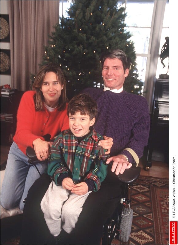 Dana et Christopher Reeve avec leur fils Will en juin 2001