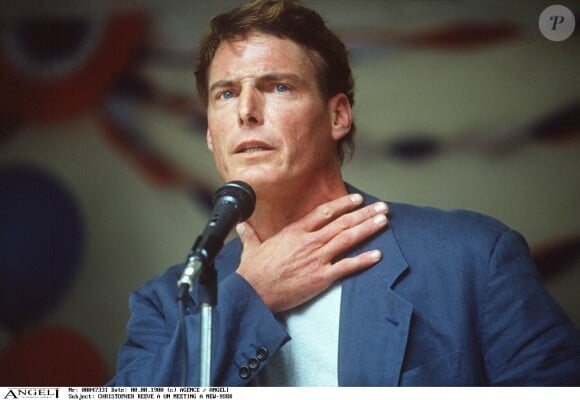 Christopher Reeve à un meeting à New York en 1980