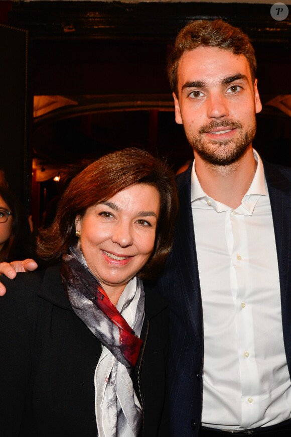 Exclusif - Carole Amiel et son fils Valentin Montand (Livi) - Générale du spectacle "Ivo Livi ou Le destin d'Yves Montand" au théâtre de la Gaîté-Montparnasse à Paris, France, le 11 octobre 2016. © Coadic Guirec/Bestimage