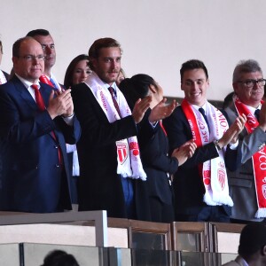 Le prince Albert II de Monaco était au Stade Louis-II en famille avec Pierre Casiraghi, Louis Ducruet et sa petite amie Marie lors de la victoire en Ligue des Champions de l'AS Monaco contre le CSKA Moscou (3-0), le 2 novembre 2016. L'ASM a remporté la rencontre 3 à 0. © Bruno Bebert/Bestimage