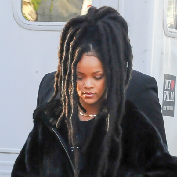 Rihanna sur le tournage de 'Ocean's 8' à New York, le 1er novembre 2016.