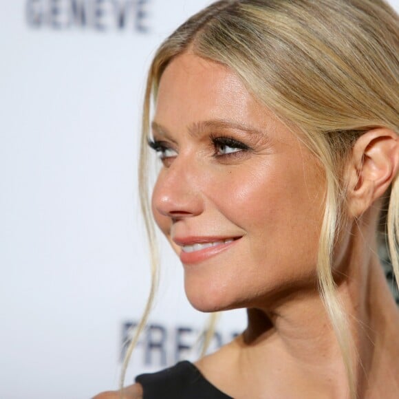 Gwyneth Paltrow (ambassadrice internationale de la marque horlogère suisse Frédérique Constant) à la soirée de lancement de la montre Horological Smartwatch (montre suisse de luxe qui est connectée et intelligente) par Frédérique Constant aux studios Spring à New York City, New York, Etats-Unis, le 2 novembre 2016.