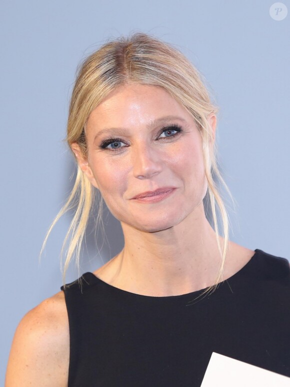 Gwyneth Paltrow (ambassadrice internationale de la marque horlogère suisse Frédérique Constant) à la soirée de lancement de la montre Horological Smartwatch (montre suisse de luxe qui est connectée et intelligente) par Frédérique Constant aux studios Spring à New York City, New York, Etats-Unis, le 2 novembre 2016.