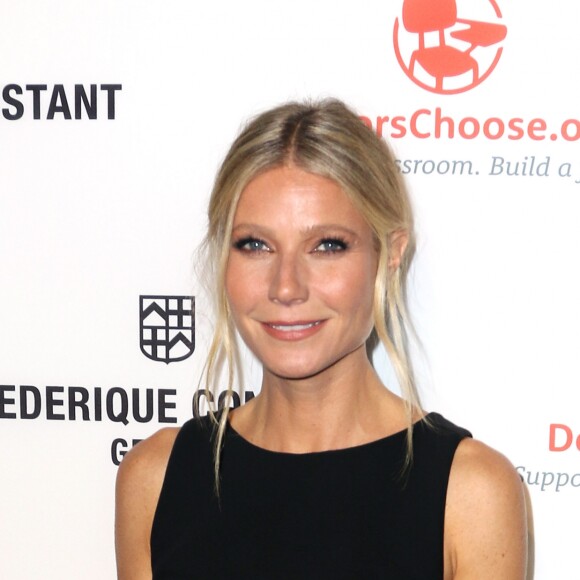 Gwyneth Paltrow (ambassadrice internationale de la marque horlogère suisse Frédérique Constant) à la soirée de lancement de la montre Horological Smartwatch (montre suisse de luxe qui est connectée et intelligente) par Frédérique Constant aux studios Spring à New York City, New York, Etats-Unis, le 2 novembre 2016.