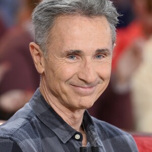 Thierry Lhermitte (invité principal) - Enregistrement de l'émission "Vivement Dimanche", qui sera diffusée le 10 janvier 2016, au studio Gabriel à Paris, le 6 janvier 2016. © Guirec Coadic/Bestimage