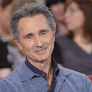 Thierry Lhermitte dans Vivement dimanche en mars 2012.