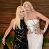 Donatella Versace et Lady Gaga à la soirée post-Oscars de Vanity Fair. Mars 2014.