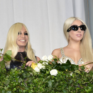 Lady Gaga et Donatella Versace à Milan. Octobre 2012.