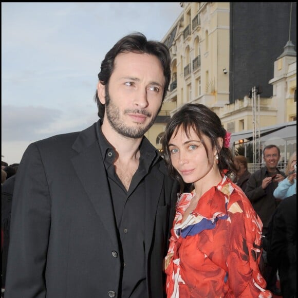 Emmanuelle Béart et Michaël Cohen à Cabourg en 2008.