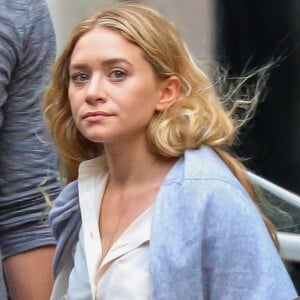 Exclusif - La célèbre jumelle Ashley Olsen sort de son appartement à New York le 3 août 2014. 