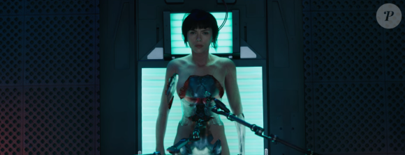 Scarlett Johansson dans Ghost In The Shell (capture d'écran)