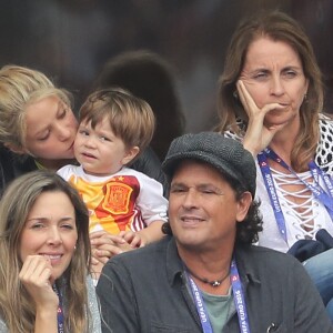 Shakira (compagne Gerard Piqué), ses fils Sasha et Milan lors des 8ème de finale de l'UEFA Euro 2016 Italie-Espagne au Stade de France à Saint-Denis, France, le 27 juin 2016.