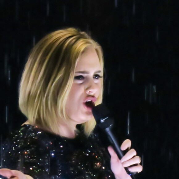 Adele à la Bridgestone Arena de Nashville, le 16 octobre 2016