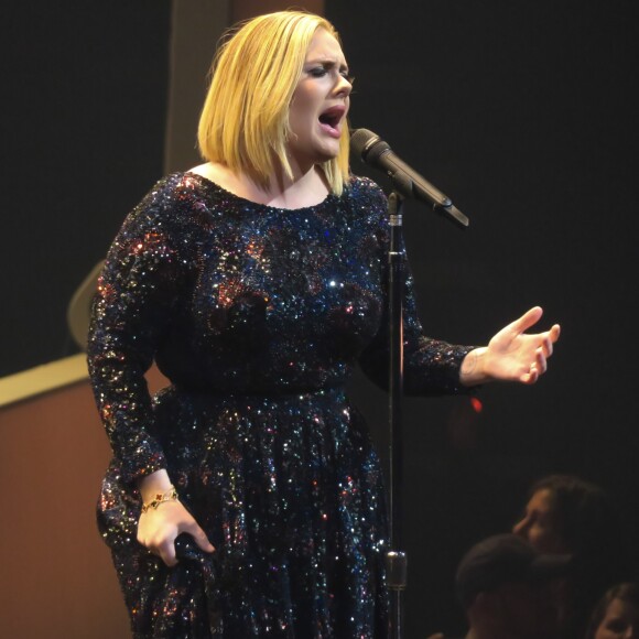 Adele à la Bridgestone Arena de Nashville, le 16 octobre 2016
