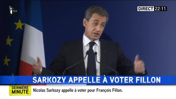 Nicolas Sarkozy s'adresse à la France et à ses proches. Il reconnaît sa défaite après le premier tour de la primaire de la droite et du centre depuis son QG de campagne à Paris, le 20 novembre 2016.