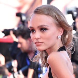 Lily Rose Depp à la première de "Planetarium" lors du 73e Festival du Film de Venise, le 8 septembre 2016.