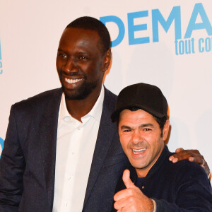 Omar Sy, Jamel Debbouze - Avant première du film "Demain tout commence" au Grand Rex à Paris le 28 novembre 2016. © Coadic Guirec/Bestimage