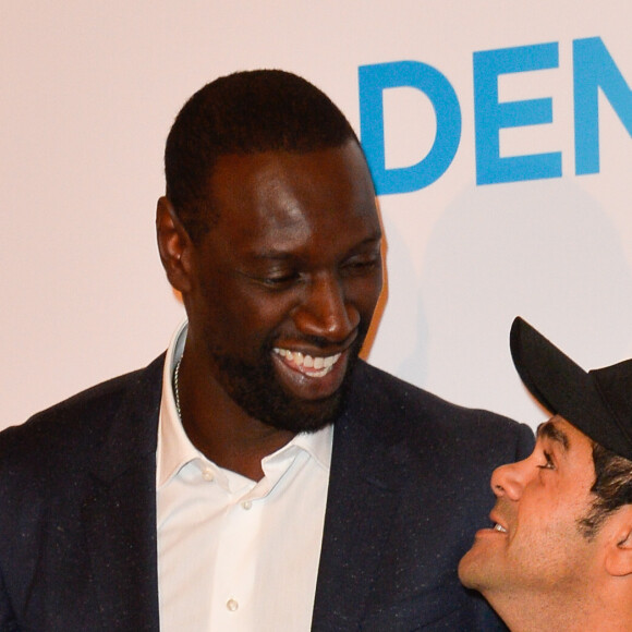 Omar Sy, Jamel Debbouze - Avant première du film "Demain tout commence" au Grand Rex à Paris le 28 novembre 2016. © Coadic Guirec/Bestimage