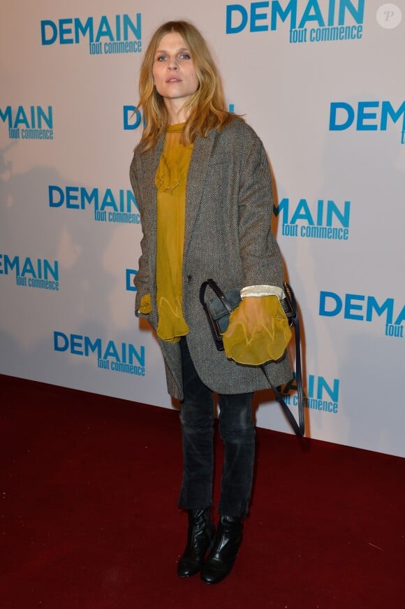 Clémence Poésy - Avant première du film "Demain tout commence" au Grand Rex à Paris le 28 novembre 2016. © Coadic Guirec/Bestimage