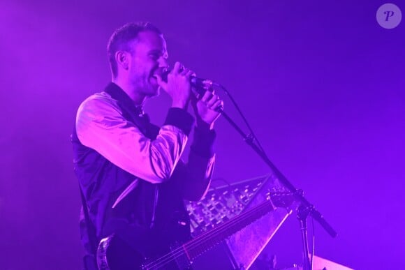 Le groupe de musique M83 en concert au Zénith à Paris, France, le 28 novembre 2016.