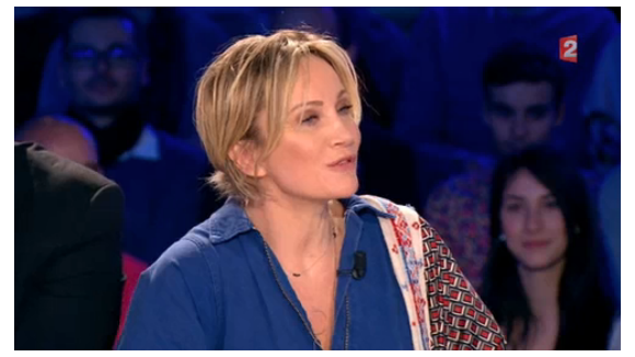 Yann Moix a envie de mourir lorsqu'il écoute Patricia Kaas chanter. Le polémiste s'explique face à l'artiste dans "On n'est pas couché" sur France 2, le 29 octobre 2016.