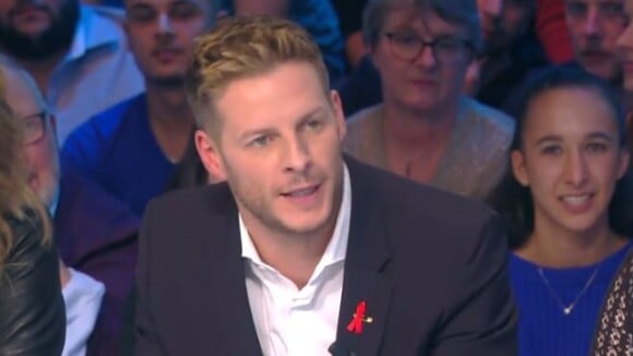 TPMP – Matthieu Delormeau harcelé d'appels en direct : Ayem Nour en cause ?