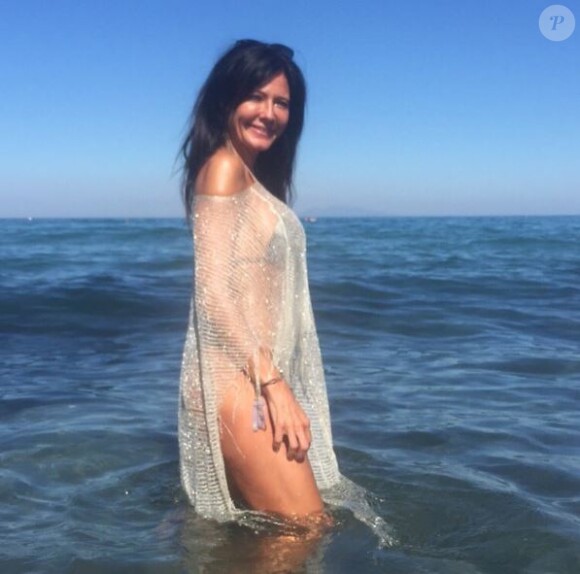 Nathalie sexy en bikini sur Instagram, octobre 2016
