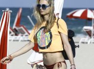 Andreja Pejic : Le top trans, sublime, sur une plage à Miami
