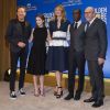 Barry Adelman, Anna Kendrick, Laura Dern, Don Cheadle, Lorenzo Soria - Annonce des nominations de la 74e cérémonie annuelle des Golden Globes Awards à Beverly Hills. Le 12 décembre 2016