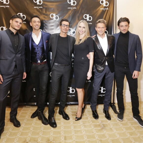 Enzo Ambrosini, Maxime Dereymez, Patrick Boffa, Tonya Kinzinger, Pierre Barbe et Valentin D'Hoore lors du défilé du créateur Patrick Boffa au Plaza Athénée à Paris, France, le 8 décembre 2016. © Philippe Doignon/Bestimage