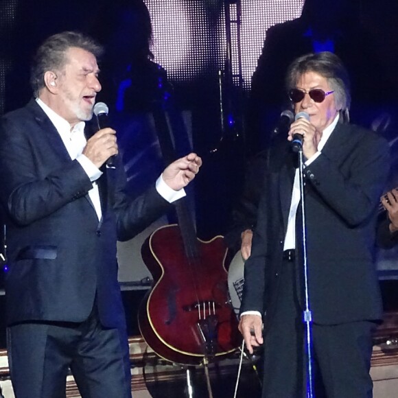 Eddy Mitchell, Johnny Hallyday et Jacques Dutronc - Premier concert "Les Vieilles Canailles" à Paris, du 5 au 10 novembre 2014.