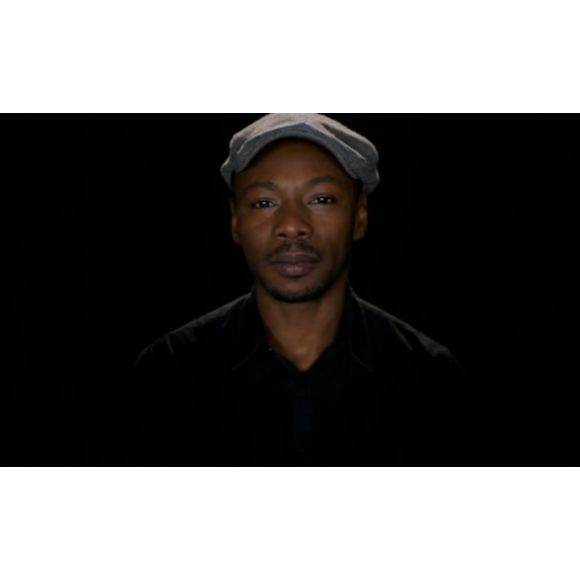 Mc Solaar dans le clip de "Encore un hiver", l'hymne des Enfoirés sorti en 2012.