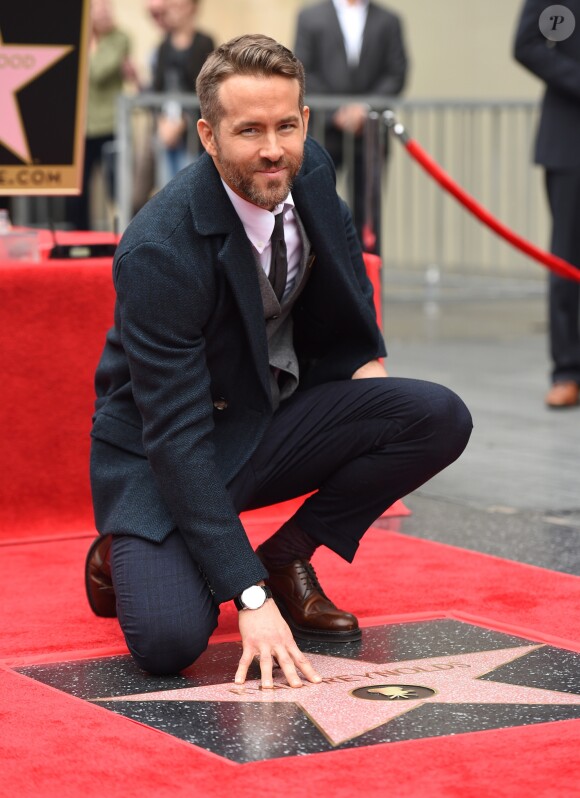 Ryan Reynolds reçoit son étoile sur le Walk of Fame à Hollywood, le 15 décembre 2016