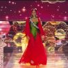 Miss Saint-Martin/Saint-Barthélémy : Anaëlle Hyppolyte - Les 30 candidates pour le titre de Miss France 2017 en tenue régionale - Concours Miss France 2017. Sur TF1, le 17 décembre 2016. 