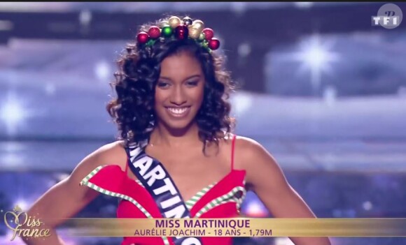 Miss Martinique 2016 : Aurélie Joachim - Les 30 candidates pour le titre de Miss France 2017 défilent en maillot de bain - Concours Miss France 2017. Sur TF1, le 17 décembre 2016. 