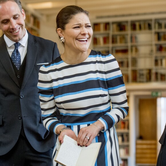 La princesse Victoria et le prince Daniel de Suède visitent l'institut suédois à Rome, le 16 décembre 2016, lors de leur déplacement à Rome.16/12/2016 - Rome