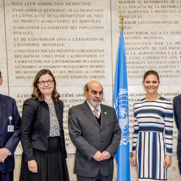 La princesse Victoria et le prince Daniel de Suède visitent l'Organisation des Nations unies pour l'alimentation et l'agriculture à Rome, le 16 décembre 2016, lors de leur déplacement à Rome.16/12/2016 - Rome