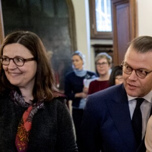 La princesse Victoria et le prince Daniel de Suède rencontrent les religieuses de l'Ordre du Saint-Sauveur à Rome, le 15 décembre 2016, lors de leur déplacement à Rome.15/12/2016 - Rome