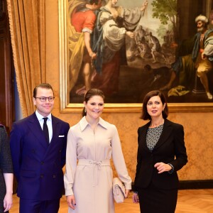 La princesse Victoria et le prince Daniel de Suède rencontrent Laura Boldrini, présidente de la chambre des députés d'Italie lors de leur déplacement à Rome, le 15 décembre 2016.15/12/2016 - Rome