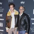 Paul Belmondo et son fils Victor - Avant Première de la série "The Young Pope" à la cinémathèque à Paris le 17 octobre 2016. © Olivier Borde/Bestimage