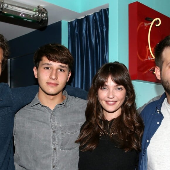 Victor, Giacomo, Annabelle et Alessandro Belmondo, petits-enfants de Jean-Paul Belmondo - A l'occasion du lancement de son nouveau livre "Mes recettes bonne humeur" (Editions du Cherche Midi), Luana Belmondo a réuni ses proches et amis épicuriens autour d'un Aperitivo concocté par le Chef Denny Imbroisi (Restaurant IDA) à Paris, le 13 Octobre 2016. © Dominique Jacovides/Bestimage