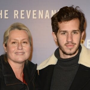 Luana Belmondo et son fils Victor - Avant-première du film "The Revenant" au Grand Rex à Paris, le 18 janvier 2016. © Coadic Guirec/Bestimage